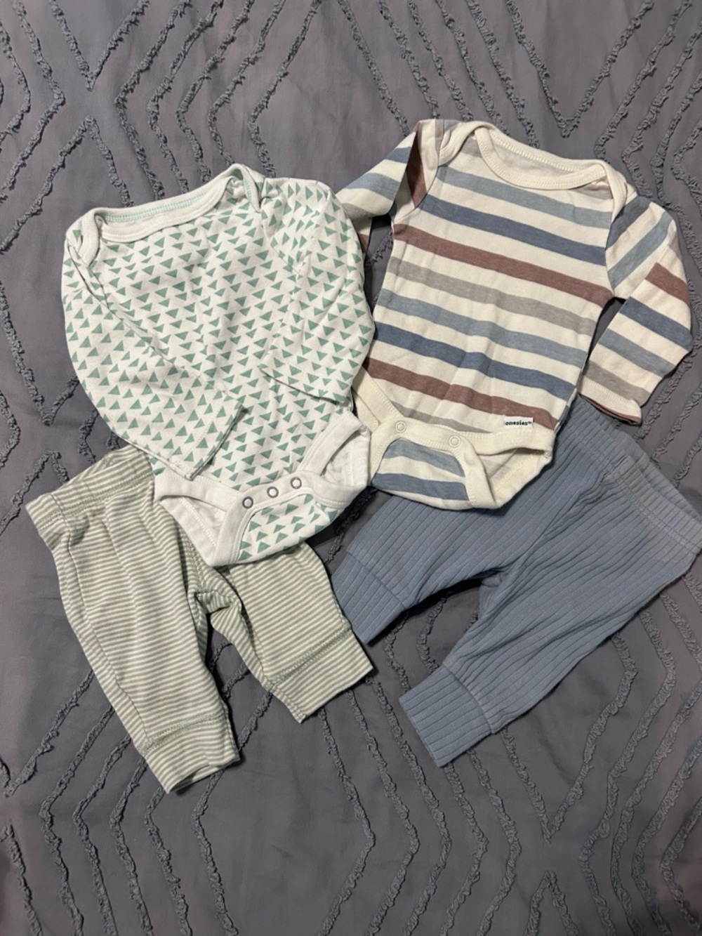 Newborn Bundle. Cloud island, Carters, Gerber.